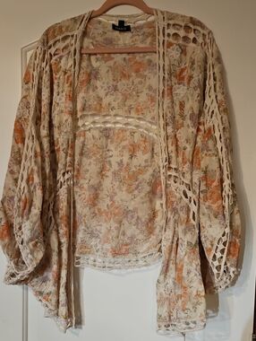 Cream Floral Crochet-Trim Kimono Cardigan with Orange Accents